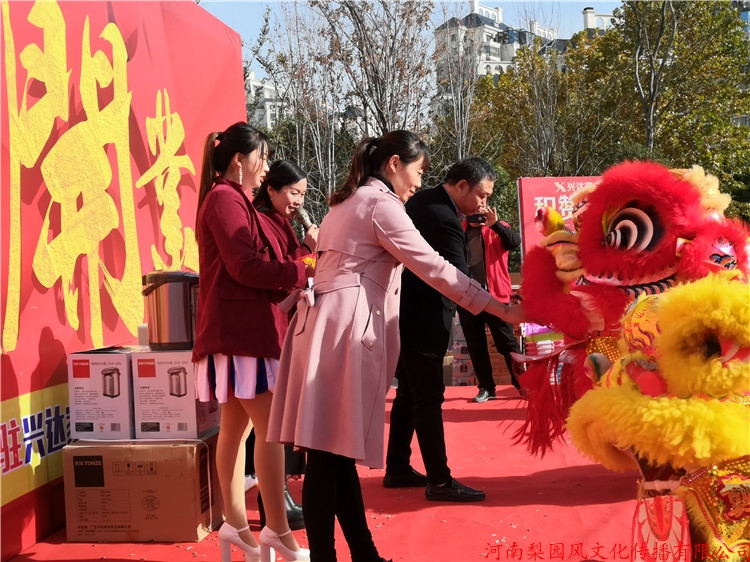 郑州舞狮舞龙队-春节舞龙，新春舞龙舞狮表演